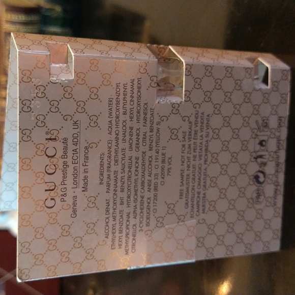 Gucci Premiere Eau de Parfum - Picture 3 of 3